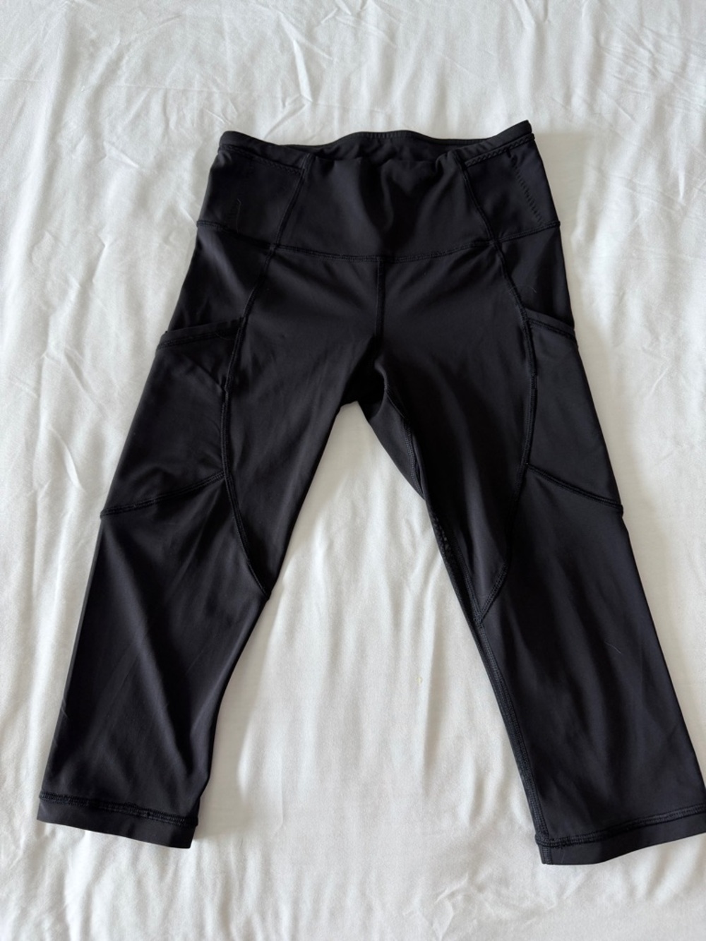 Lululemon Black Crop Leggings High Rise Mesh Panel Pocket Athletic